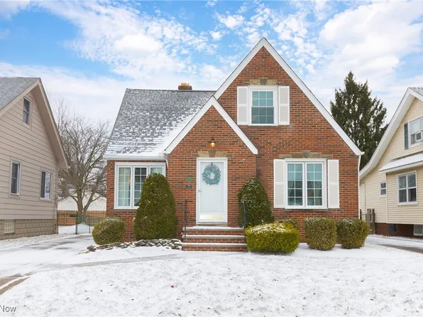 8115 Spring Garden Rd, Parma, OH 44129