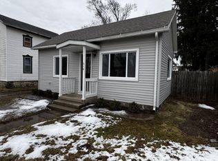 316 Wells St, Caro, MI 48723