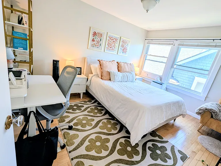 2307 E Aloha St #2 — Photo 12
