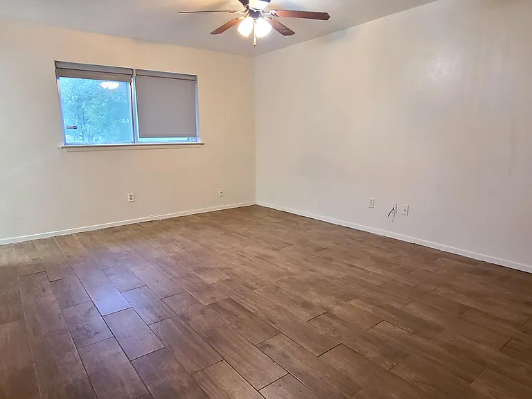 2703 Ponderosa St — Photo 17