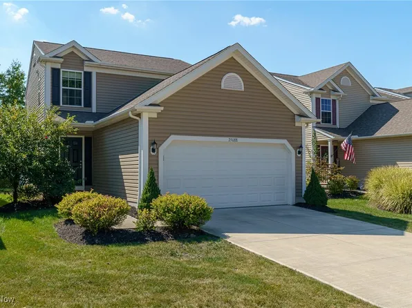 29088 Pembrooke Blvd, Olmsted Falls, OH 44138