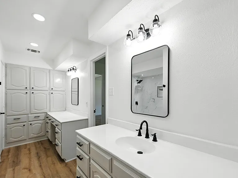 3309 Larkin Ln — Photo 15
