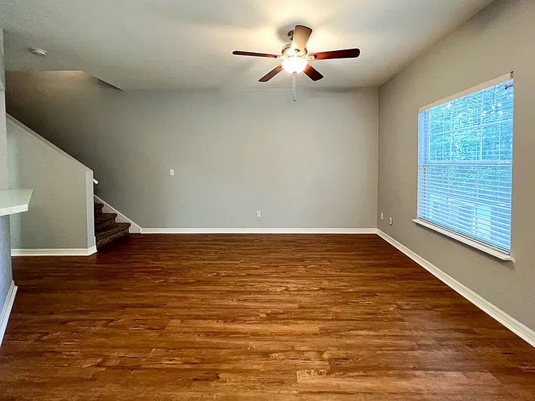5048 NW 1st Pl — Photo 11