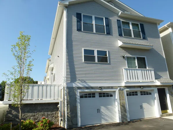 27 Terrace Pl #1, Stamford, CT 06902