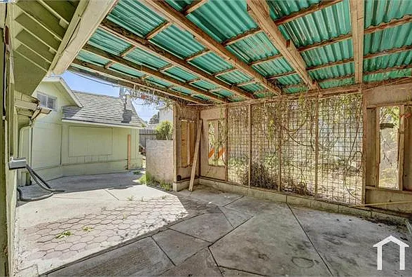 2713 Coolidge Ave — Photo 36