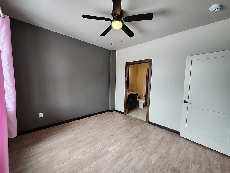 1734 Wildfire Rd #101 — Photo 17
