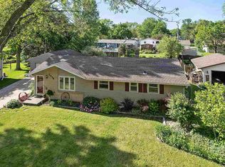 2415 Pecan St, Green Bay, WI 54311