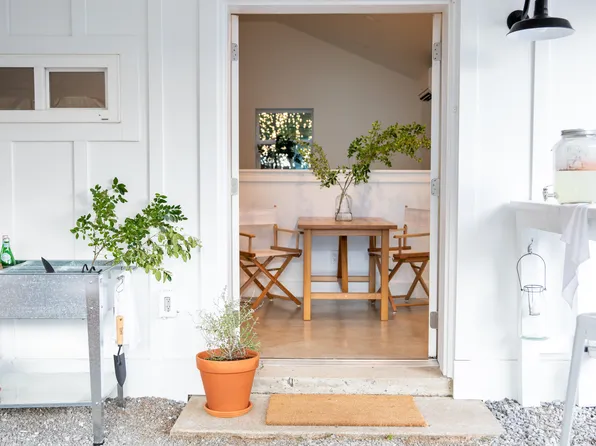 (undisclosed Address), Nashville, TN 37206