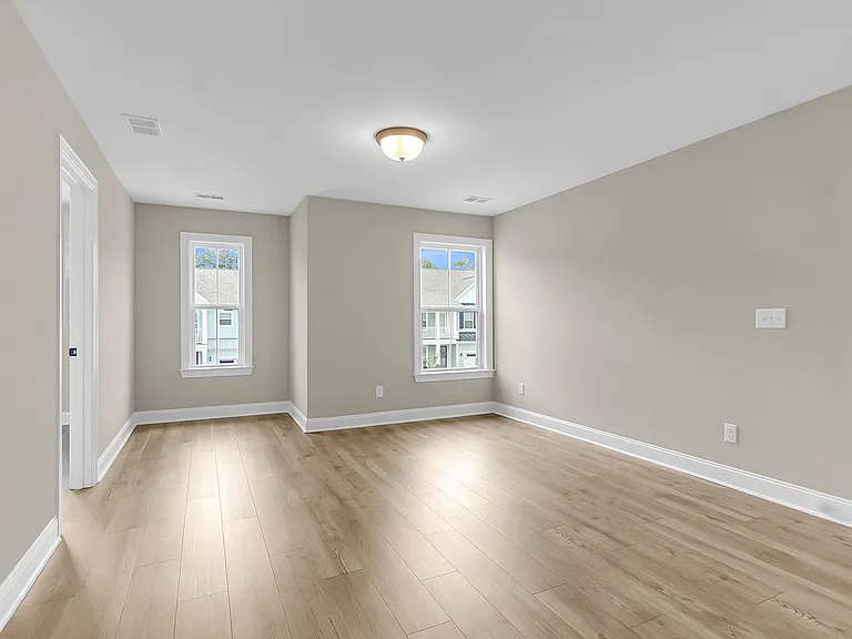 687 Black Pine Rd — Photo 36