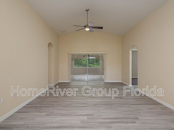 3rd image of 4409 Stoney River Dr