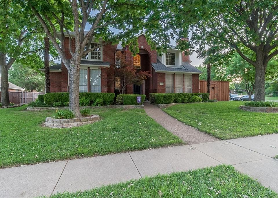 1st image of 915 Mallard Dr