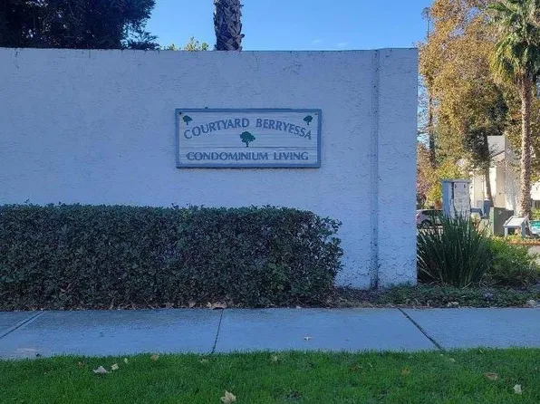 1055 N Capitol Ave APT 164, San Jose, CA 95133