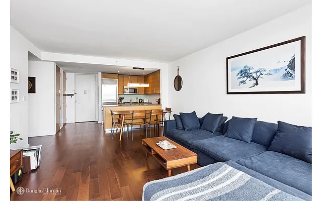 Rented by Douglas Elliman | media 20