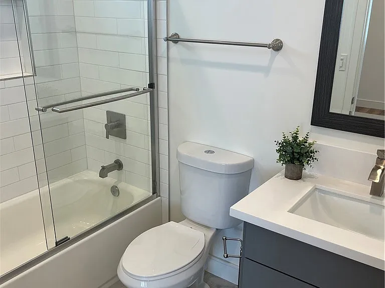 2151 S West View St — Photo 10