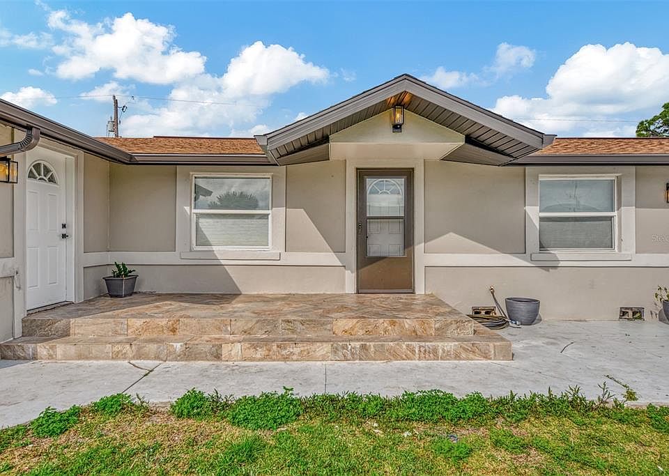 1st image of 304 SAN CARLOS AVE