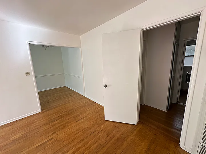 202 E Fairview Ave #102 — Photo 16