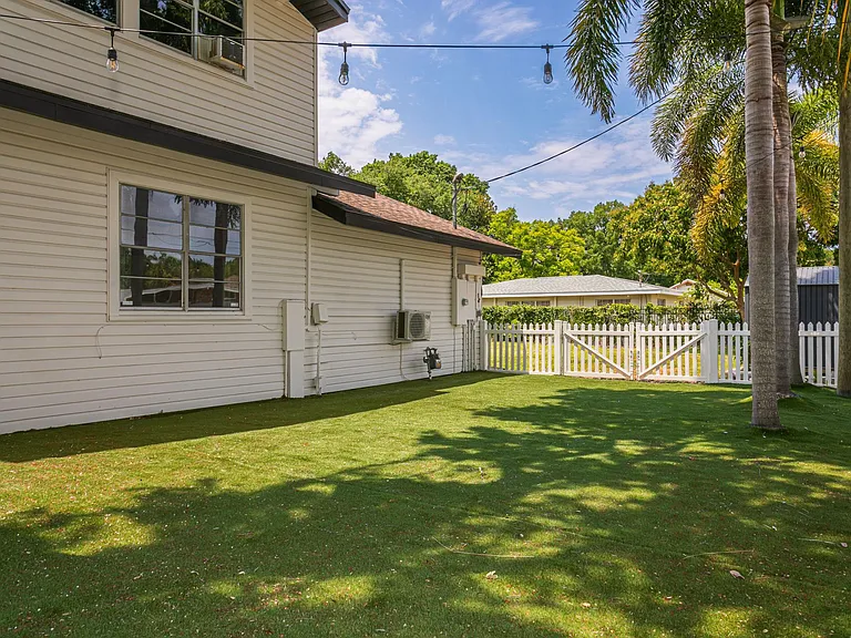 401 S Bermuda Blvd — Photo 30