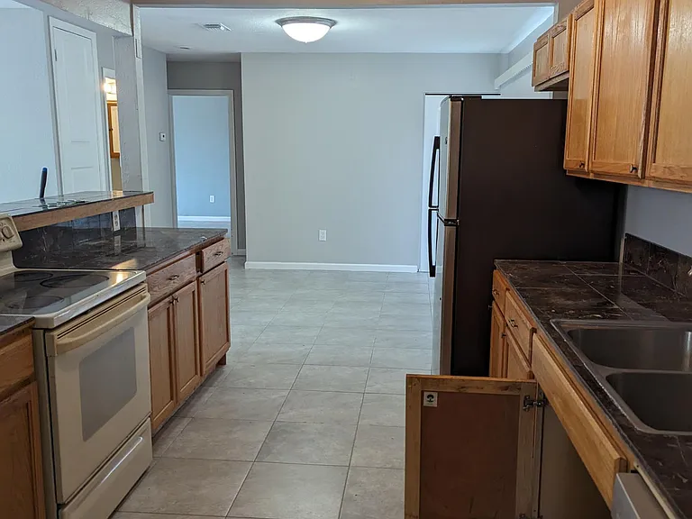 8468 San Pablo Ave — Photo 25