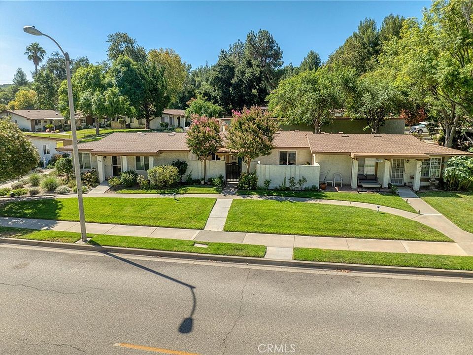 1st image of 19368 Avenue Of The Oaks