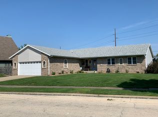 495 Meadows Rd N, Bourbonnais, IL 60914