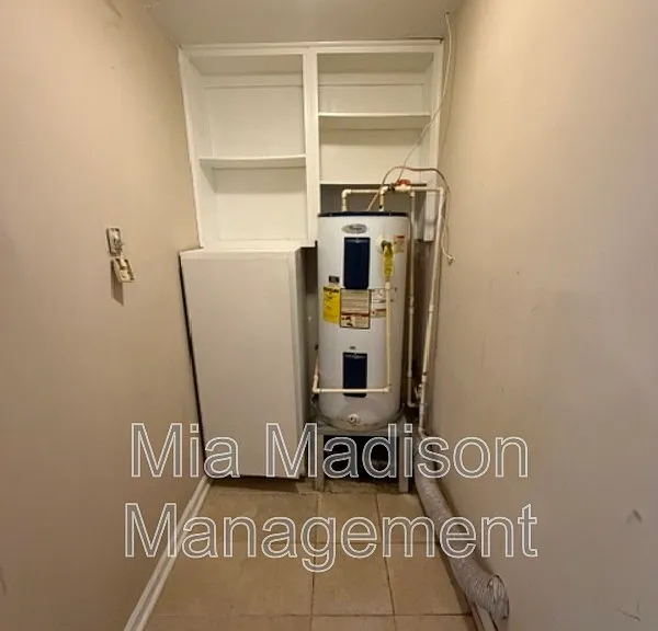 9406 Dunwoody Dr — Photo 12