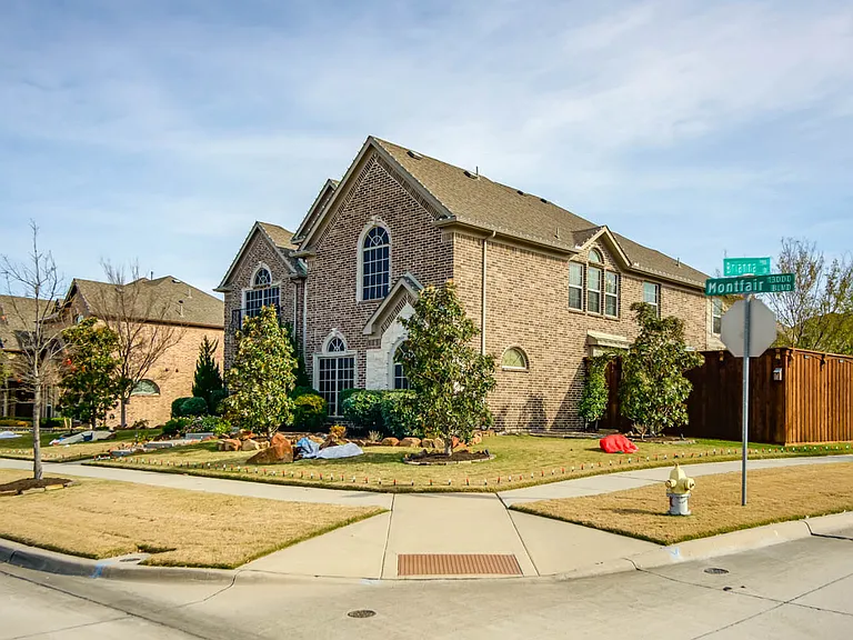 13083 Montfair Blvd — Photo 29