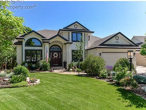 2818 Empire Ave Photo 1