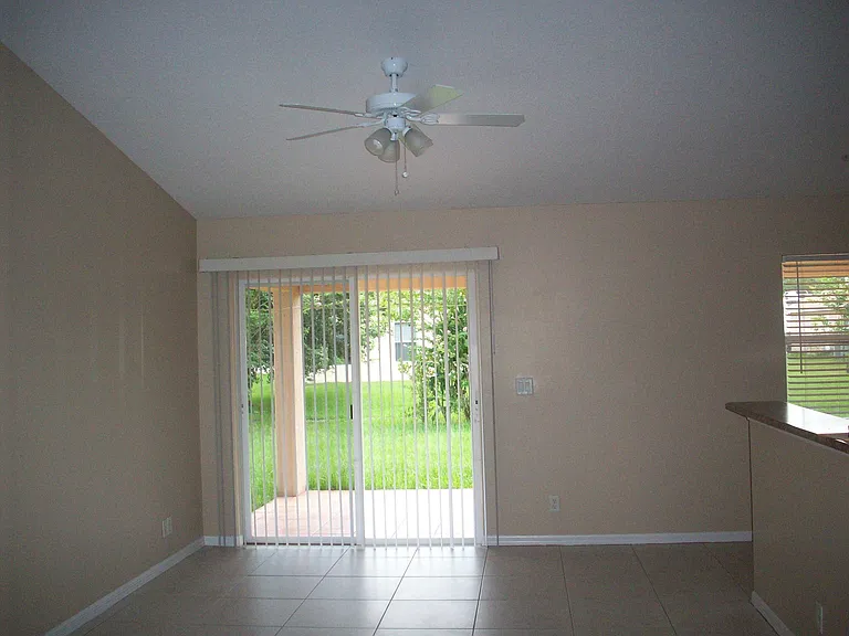 1862 SW Grant Ave — Photo 9