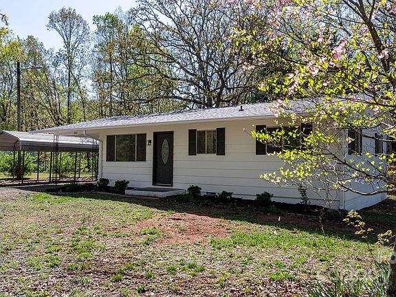2nd image of 3973 Greenwood Dr