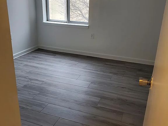 2nd image of 438 Girard St #102