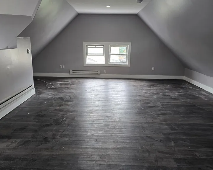 1058 Anna St #3L — Photo 4