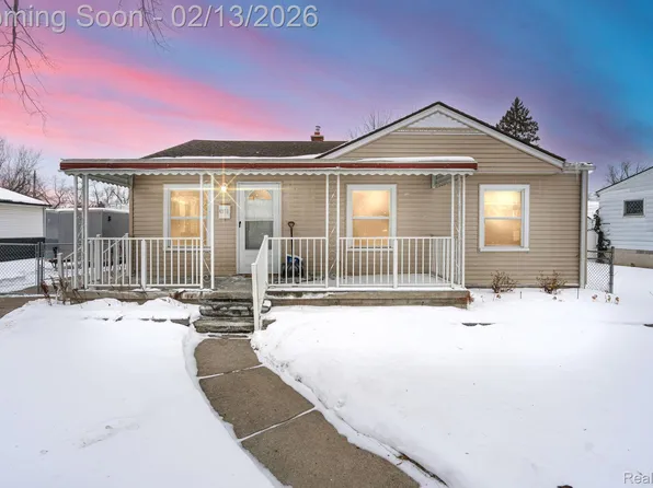 4976 Weddell St, Dearborn Heights, MI 48125