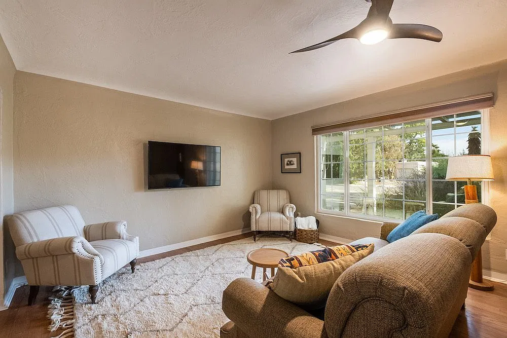 3812 Calle Del Monte NE - 3812... — Photo 4