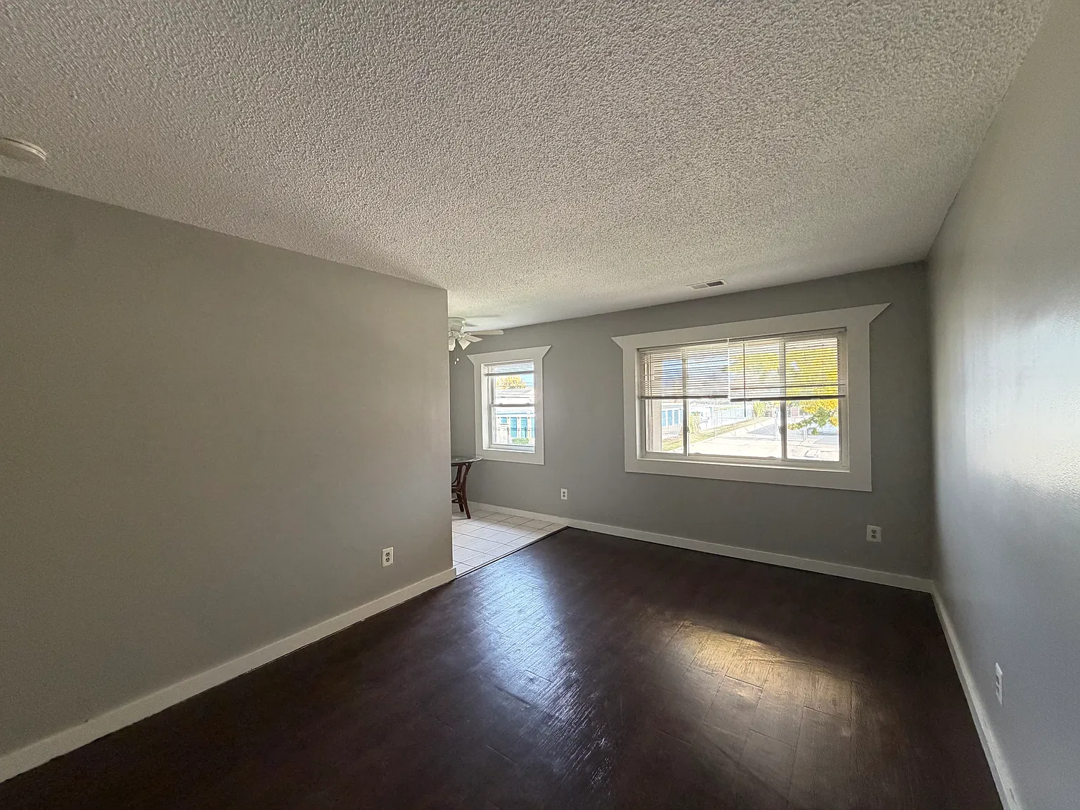 1 bed, 600 sqft, $900 — Photo 2