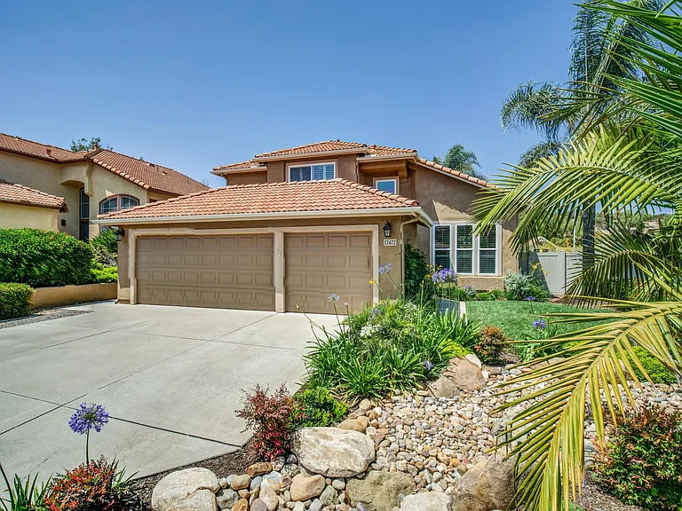 12472 Dormouse Rd — Photo 7