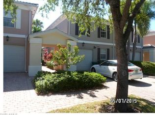 5341 Cove Cir, Naples, FL 34119