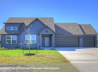 160 Taylor Pond Path, Lockhart, TX 78644