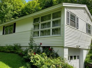 6 Avon St, Barre, VT 05641