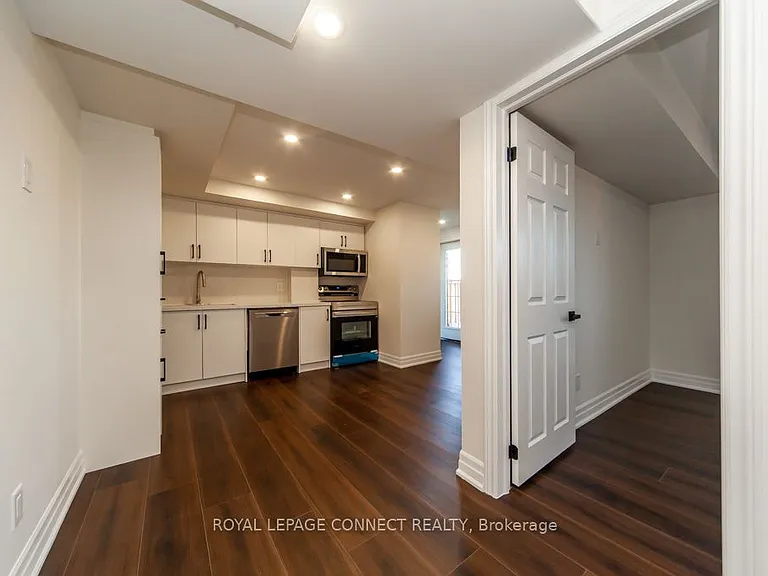 2412 Moonlight Cres #BASEMENT — Photo 13