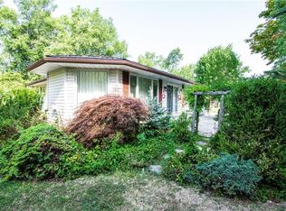776 Sandy Bay Rd, Haldimand County, ON N1A 2W6
