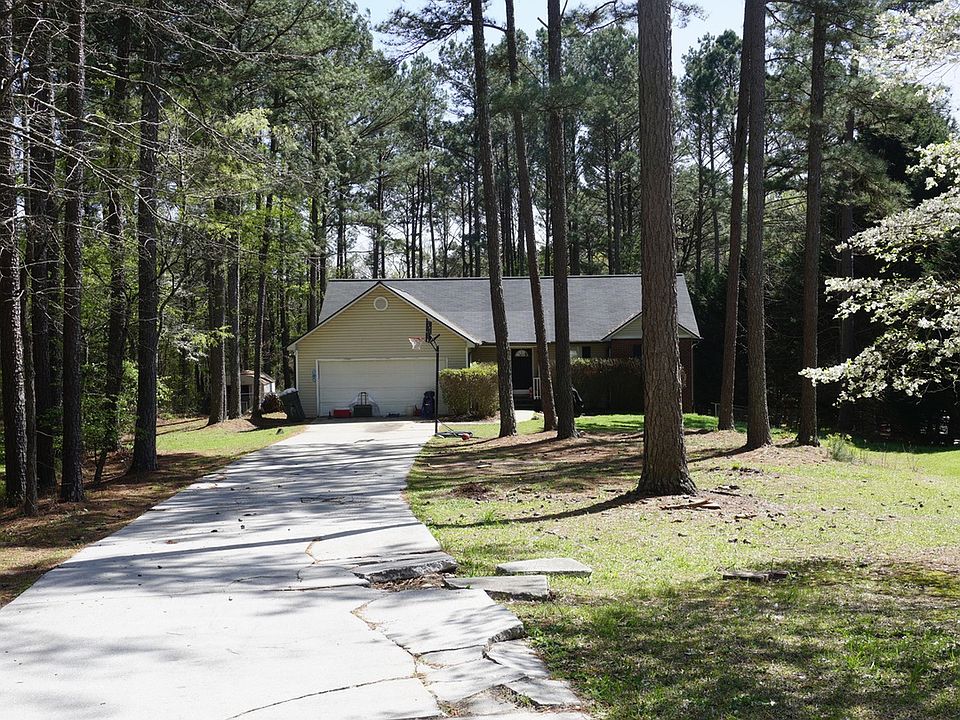 1st image of 2385 Amber Hills Way