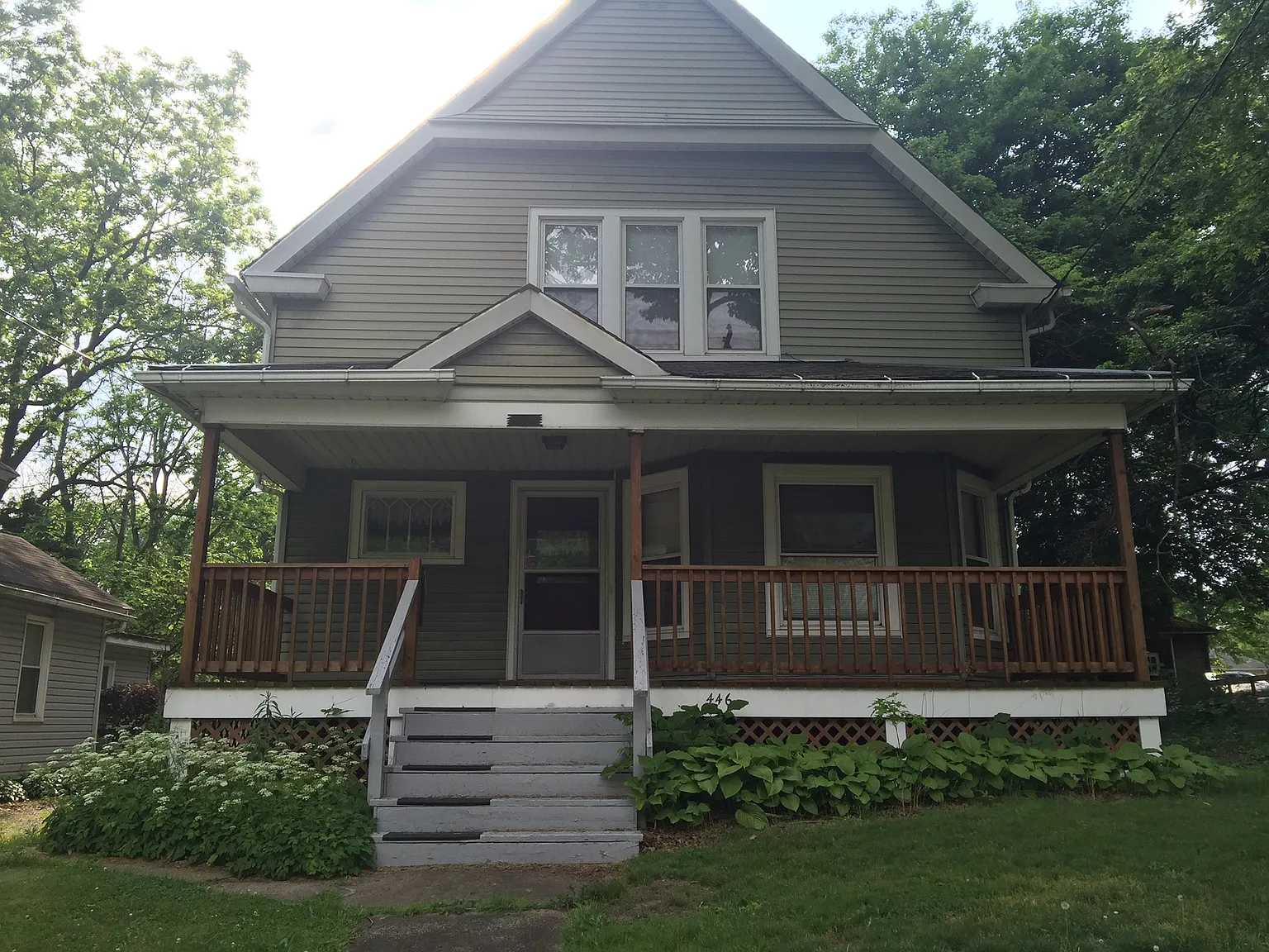 446 S Prospect St — Photo 1