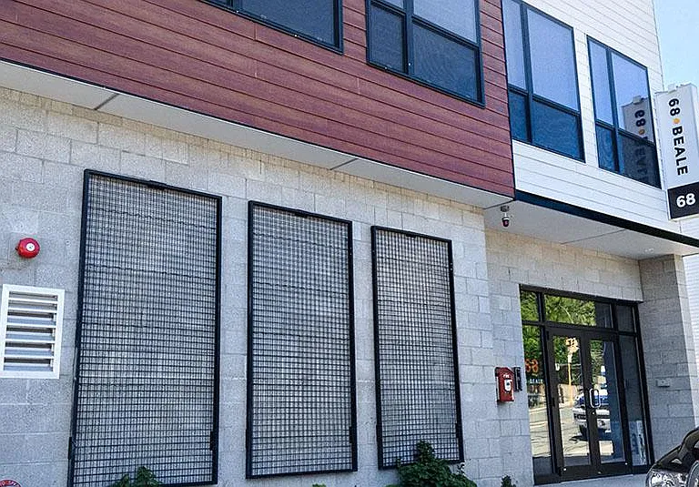 68 Beale — Photo 28