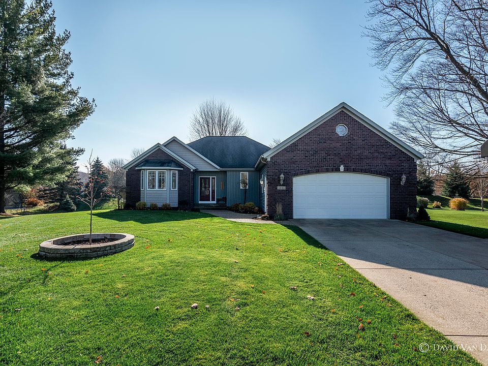 1st image of 4426 Hidden Lake Ct