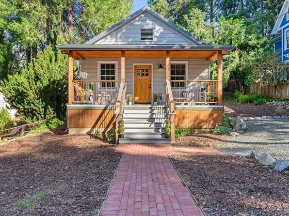 403 S Pine St, Nevada City, CA 95959