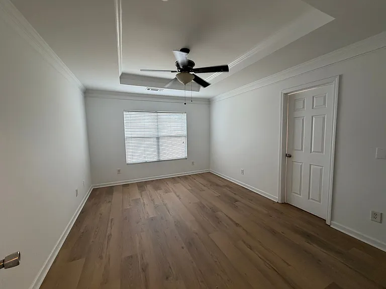 3433 Dianthus Ln — Photo 10