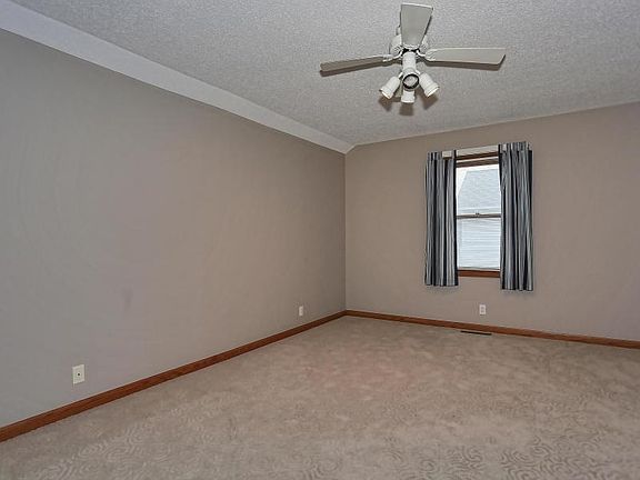 Loft bedroom/flex space