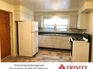 518 Haymond Hwy APT 1, Clarksburg, WV 26301