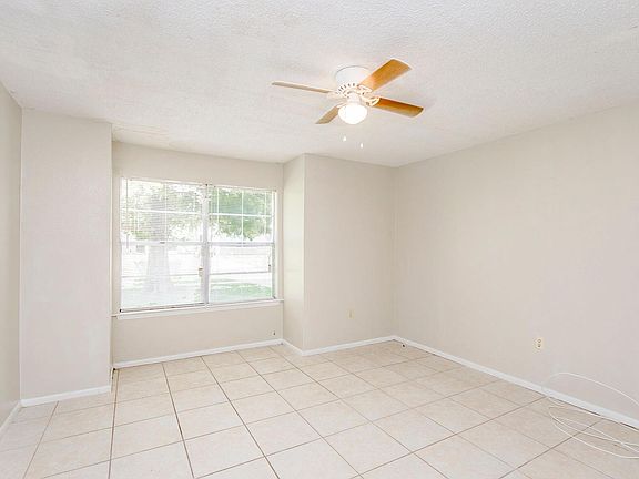 4th image of 1110 Shilo Dr #C