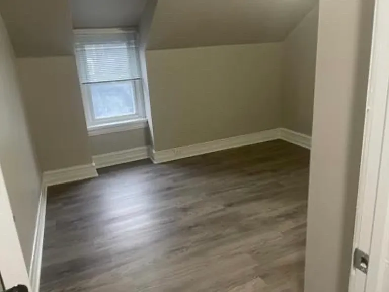 4040 Spruce St #4A — Photo 5